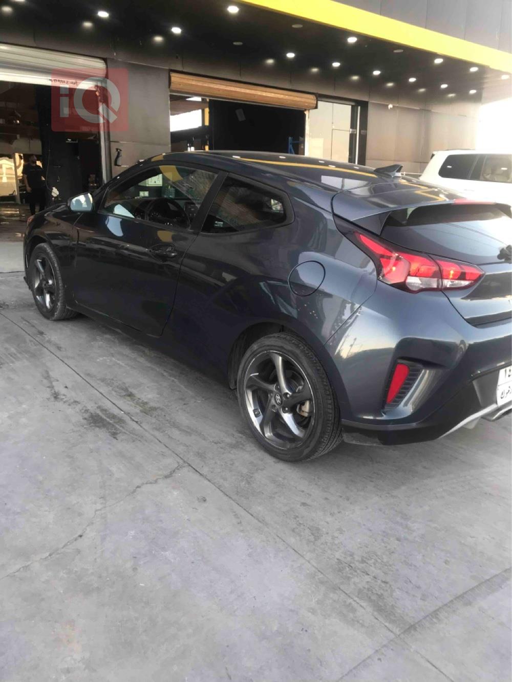 Hyundai Veloster